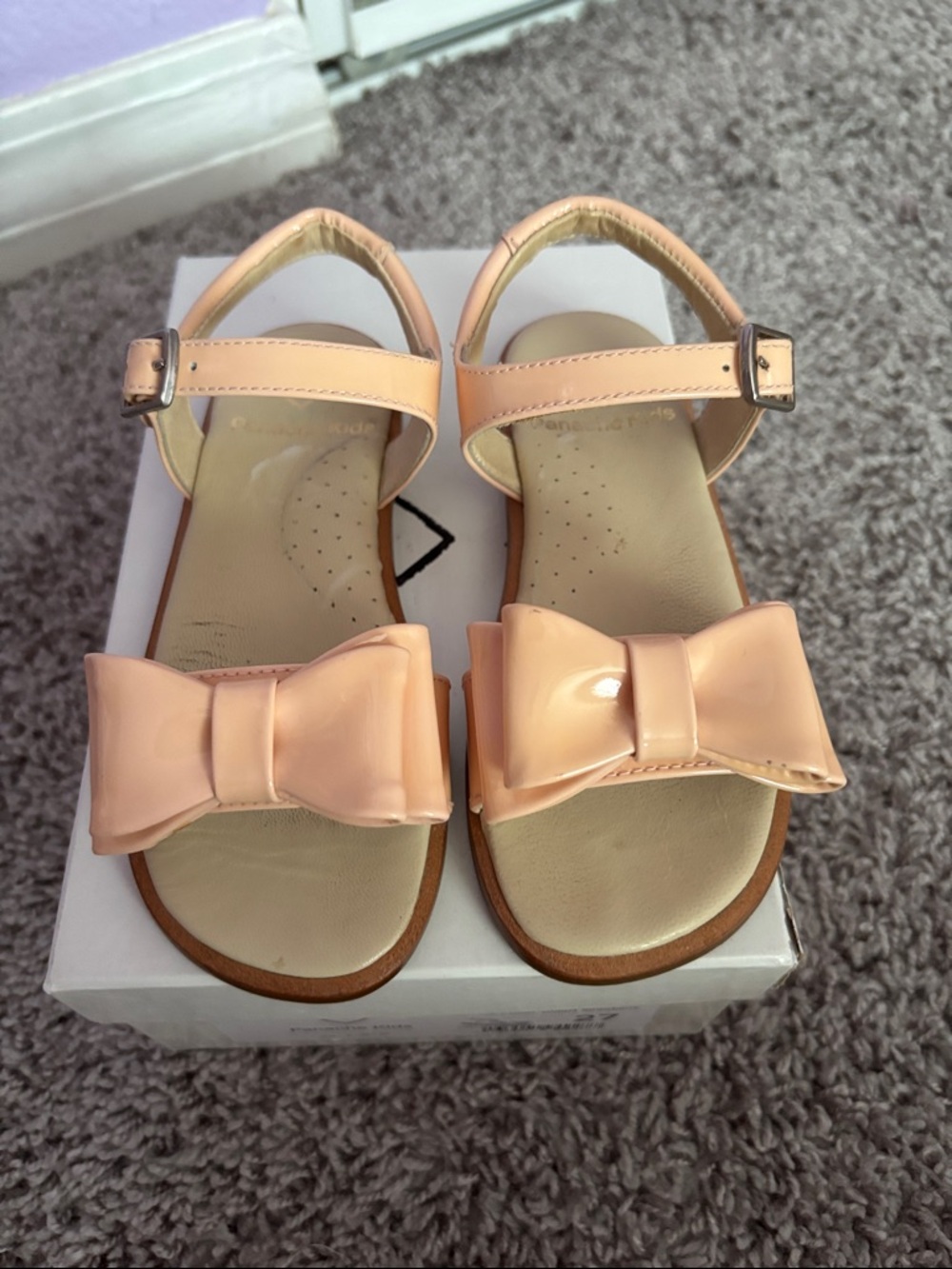 Panache Kids Girls Peach patent Bow Sandals EU size 27 US size 10-10.5
